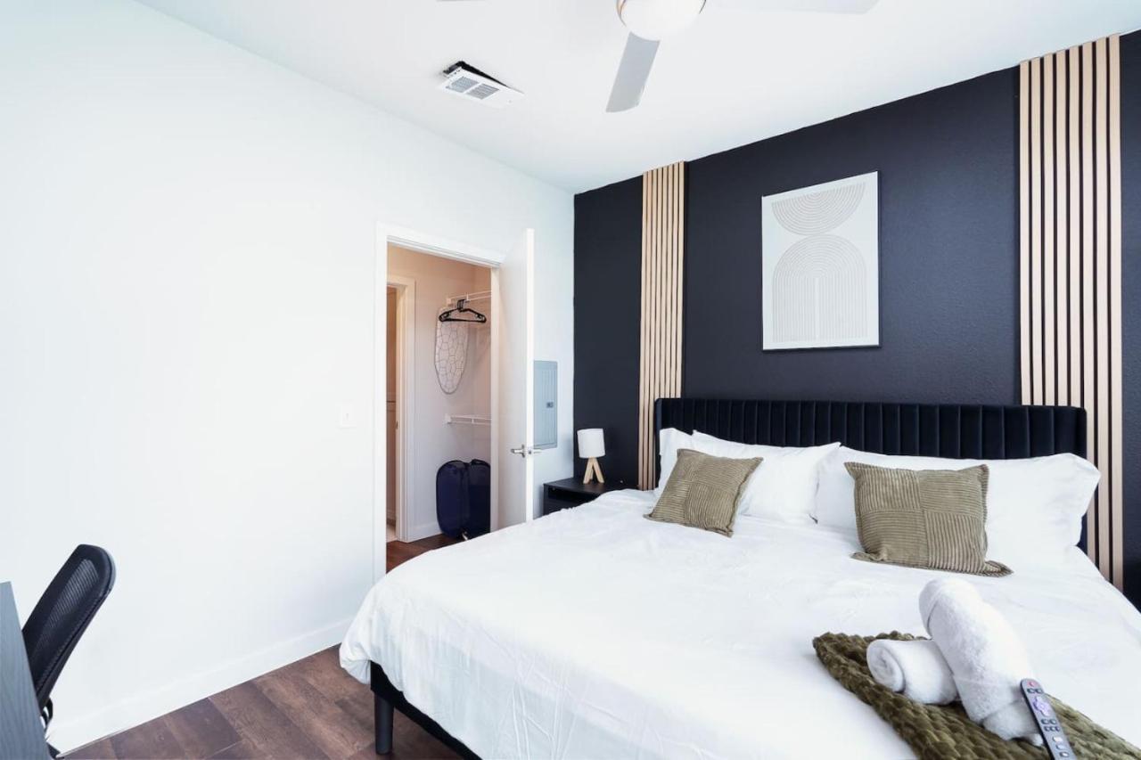 Cozy 1br-w Parking & Pool, Near Rvrwlk & Conv Ctr San Antonio